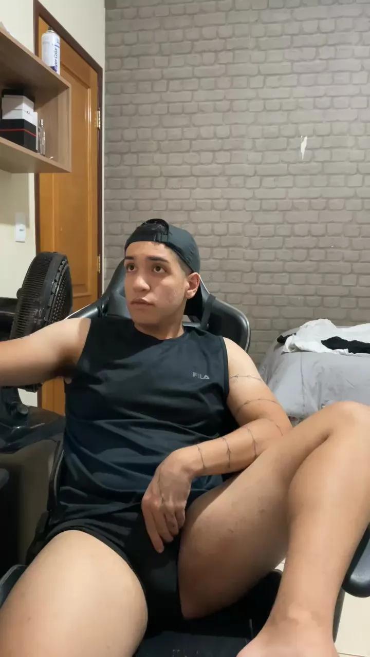 Offline EDuardoBranco on Cam4