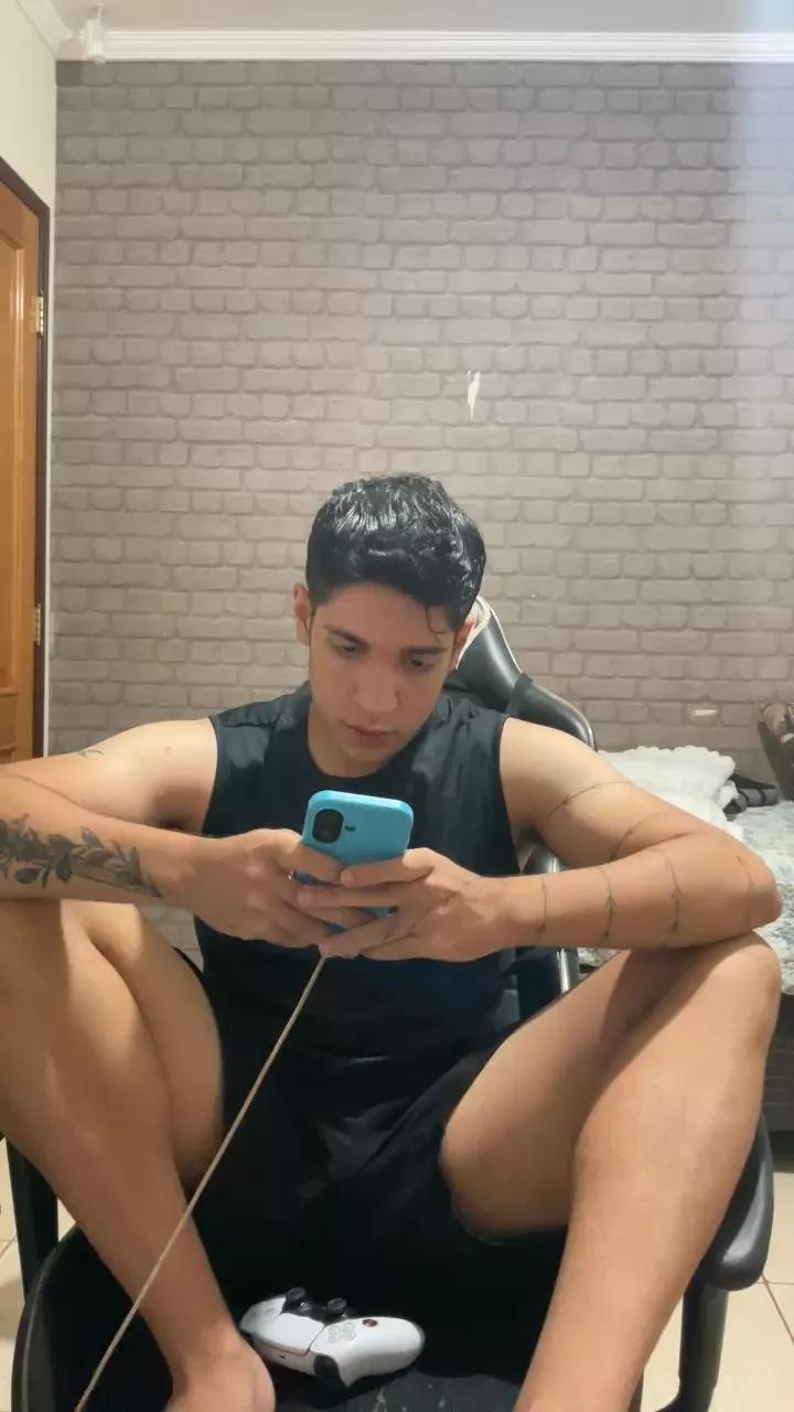 Offline EDuardoBranco on Cam4