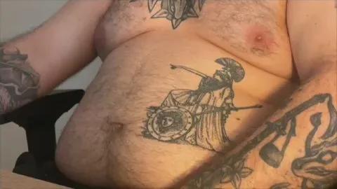 Offline Ehime on Cam4
