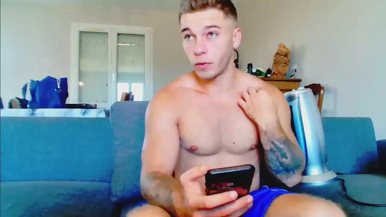 Elka_fit28 on Cam4 