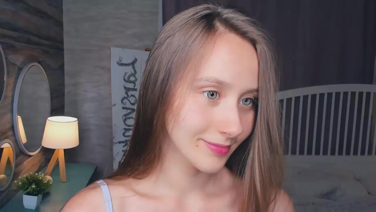 Offline ElvaHakey on Cam4