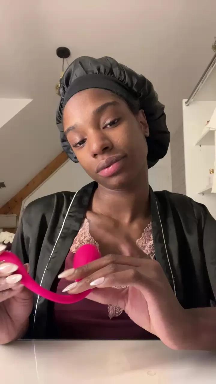 Emmalovance — Freechat on Cam4