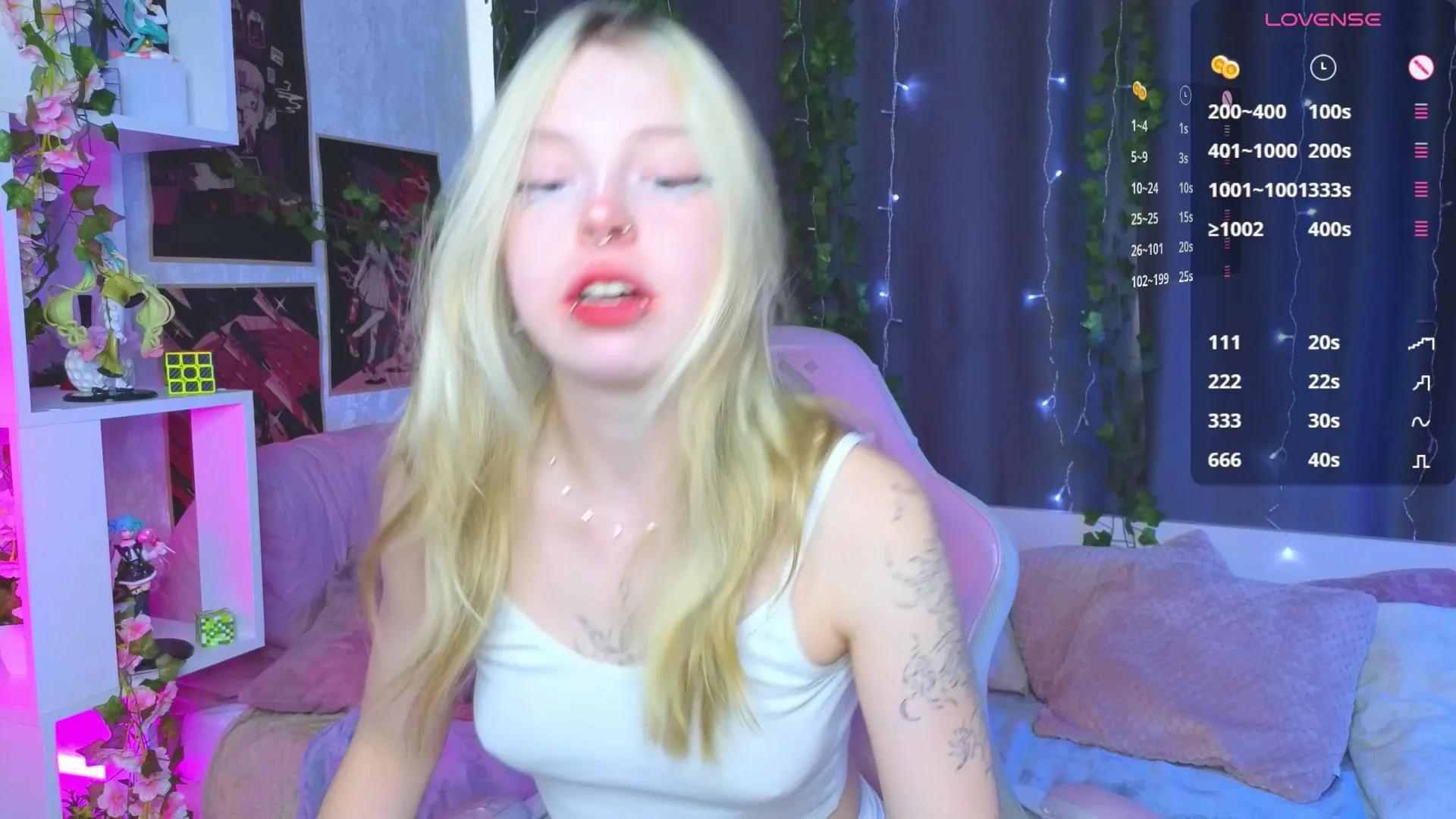 Offline EngelEllender on Cam4