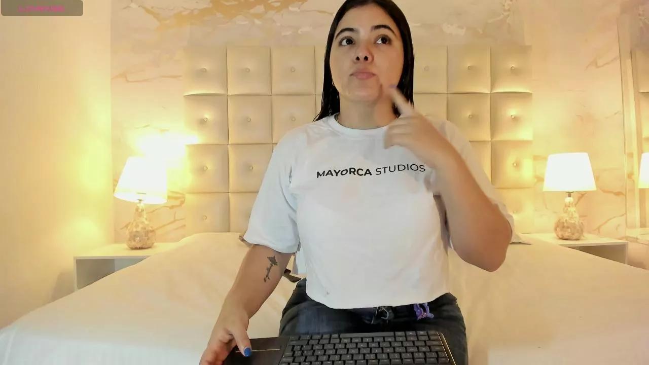 Evelin_mason on Cam4 