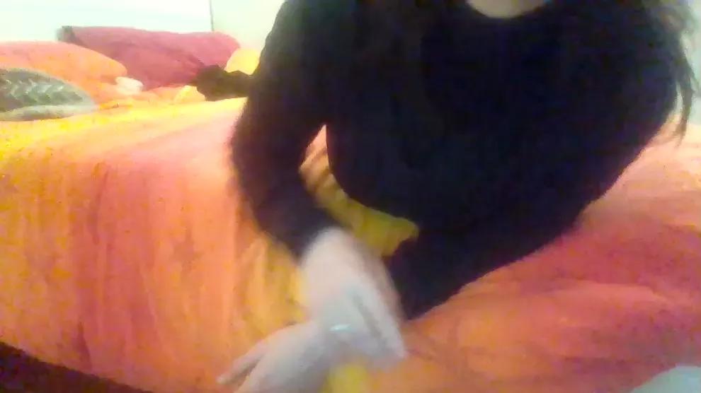 Offline extrascoup on Cam4
