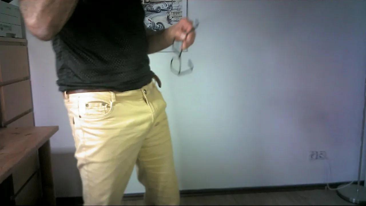 Offline extremehotsexy on Cam4