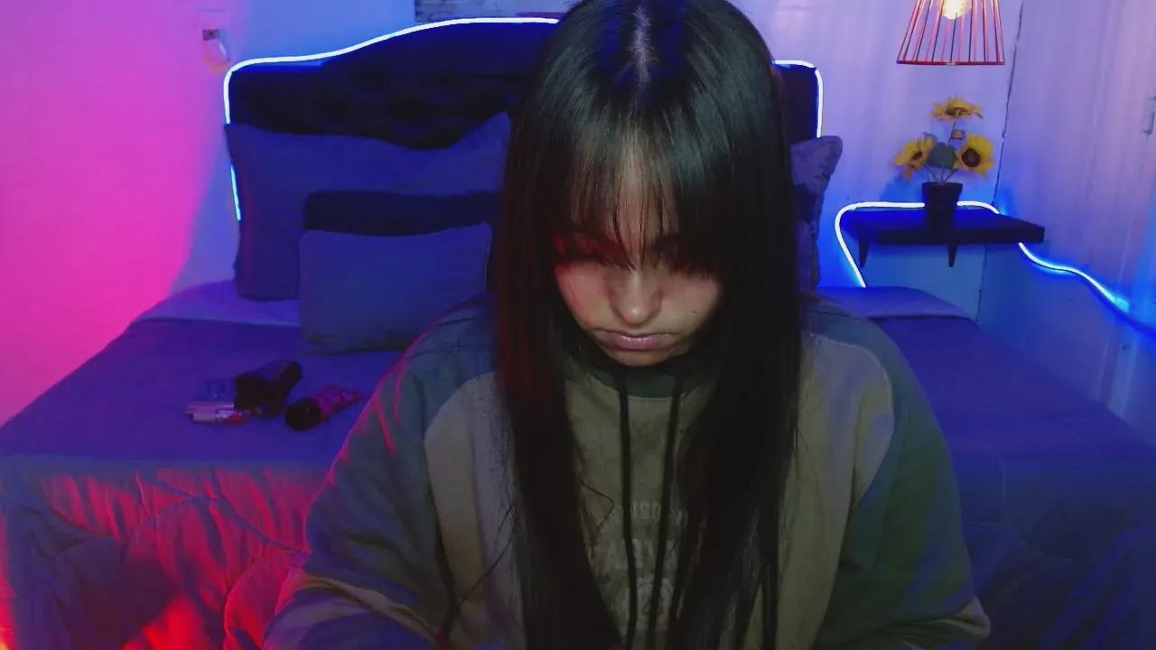 Eymmy_24 on Cam4 