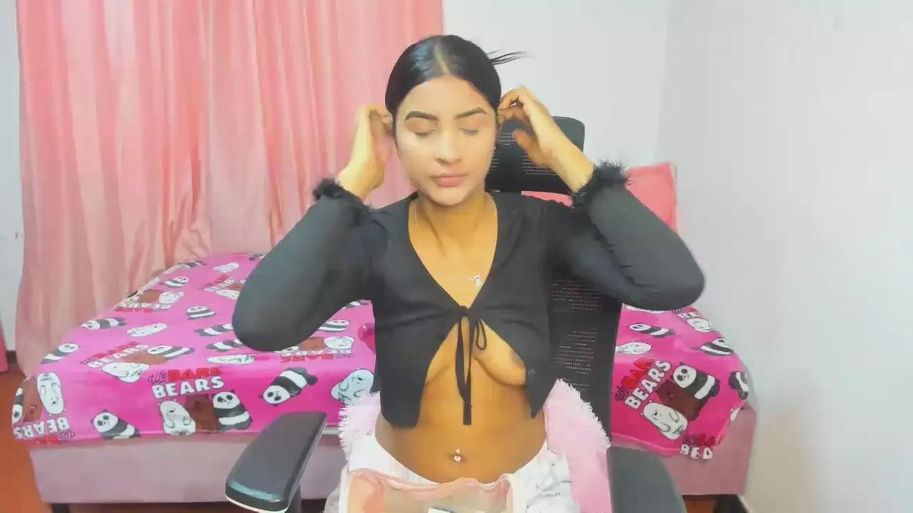 FalakRese on Cam4 