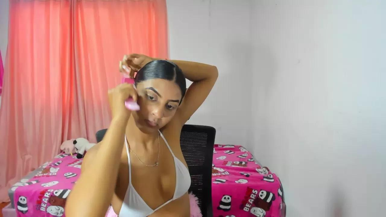 FalakRese on Cam4 
