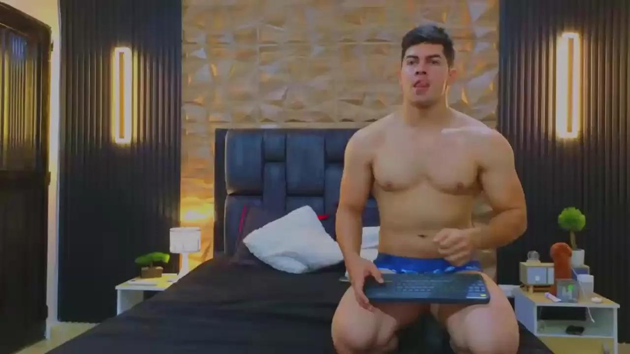 Felipenmarce on Cam4 
