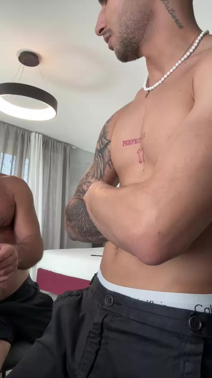 Filicontix on Cam4 