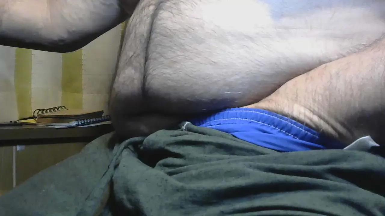 fluffbearr on Cam4 
