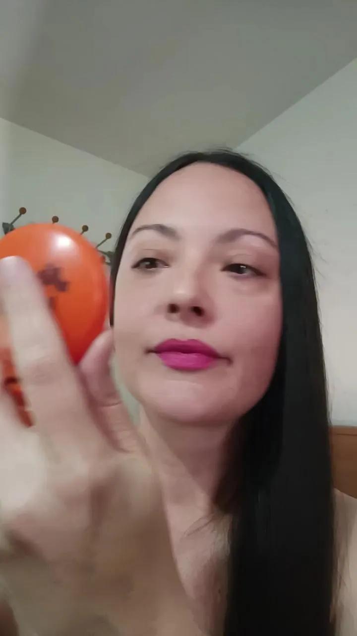 Offline FoxySpanks on Cam4