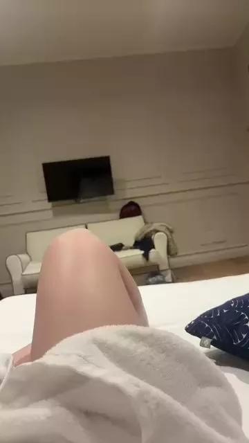fragolasexy1 on Cam4 