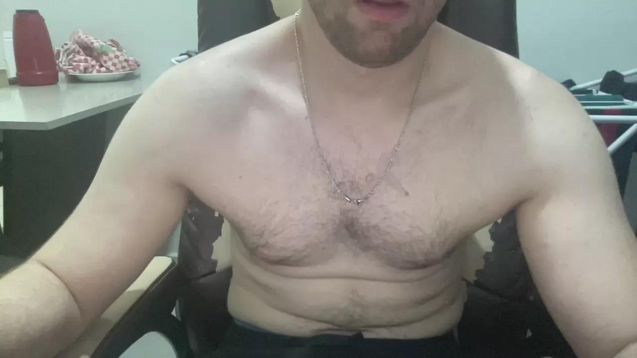 frfav on Cam4 