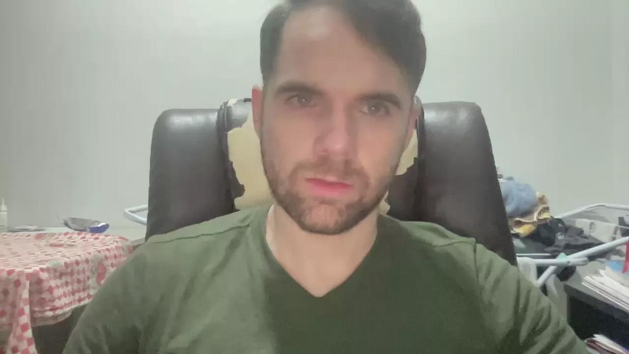 frfav on Cam4 
