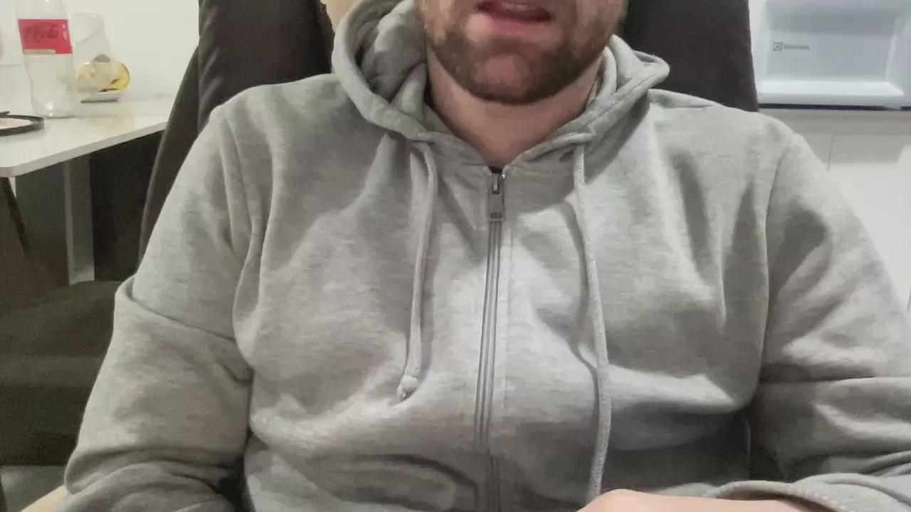 frfav on Cam4 