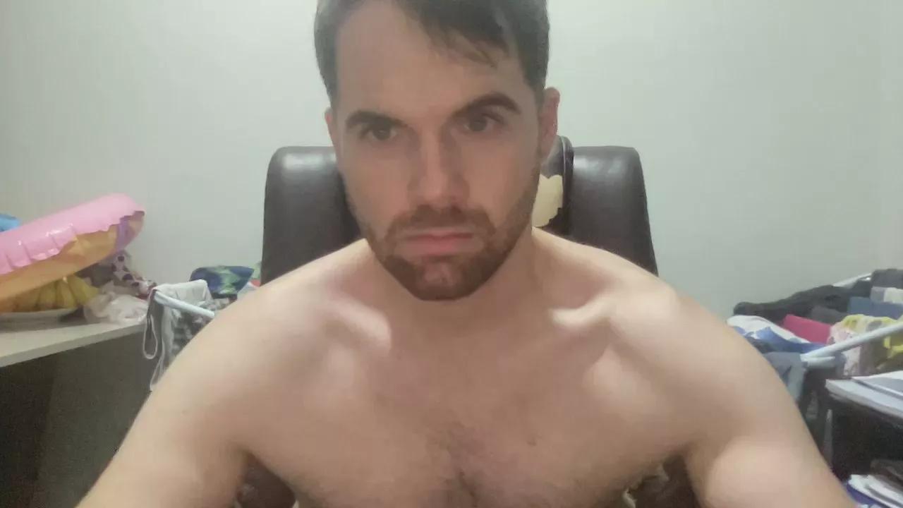 frfav on Cam4 