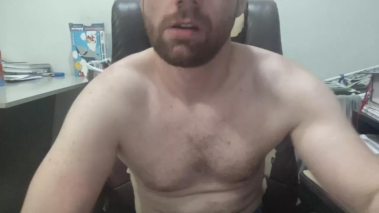 frfav on Cam4 