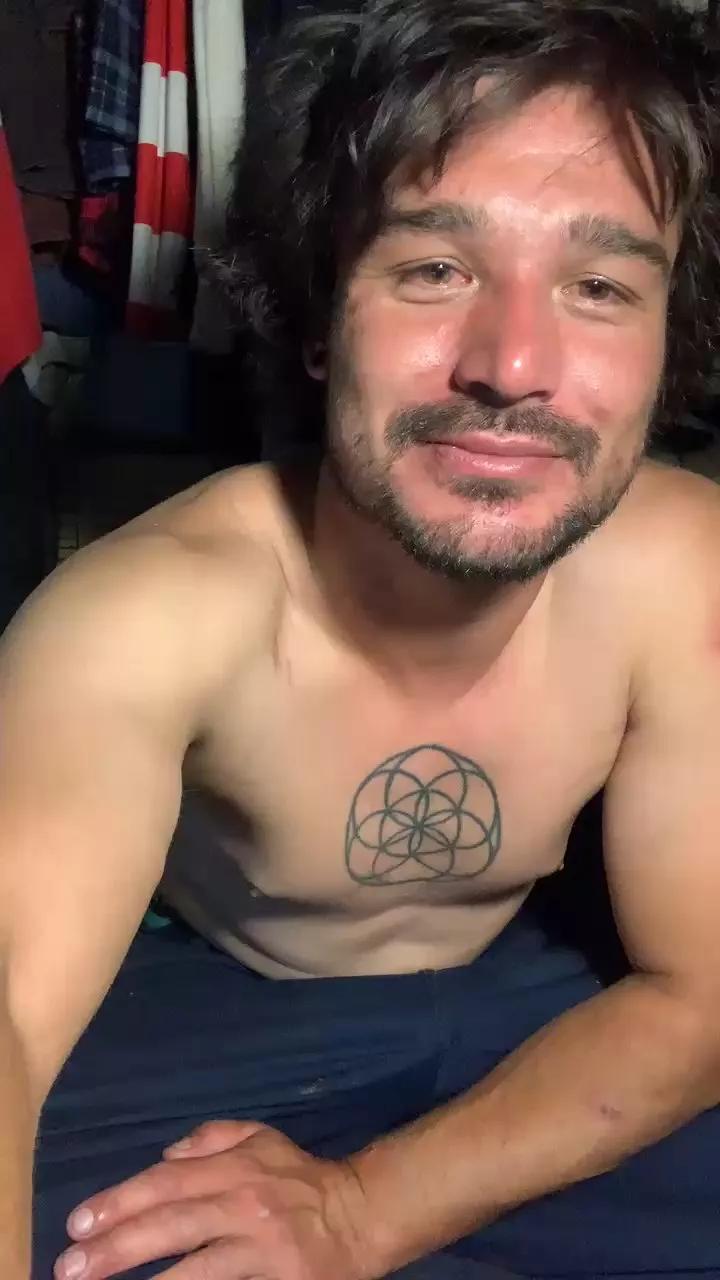 fuckbuddy805 on Cam4 