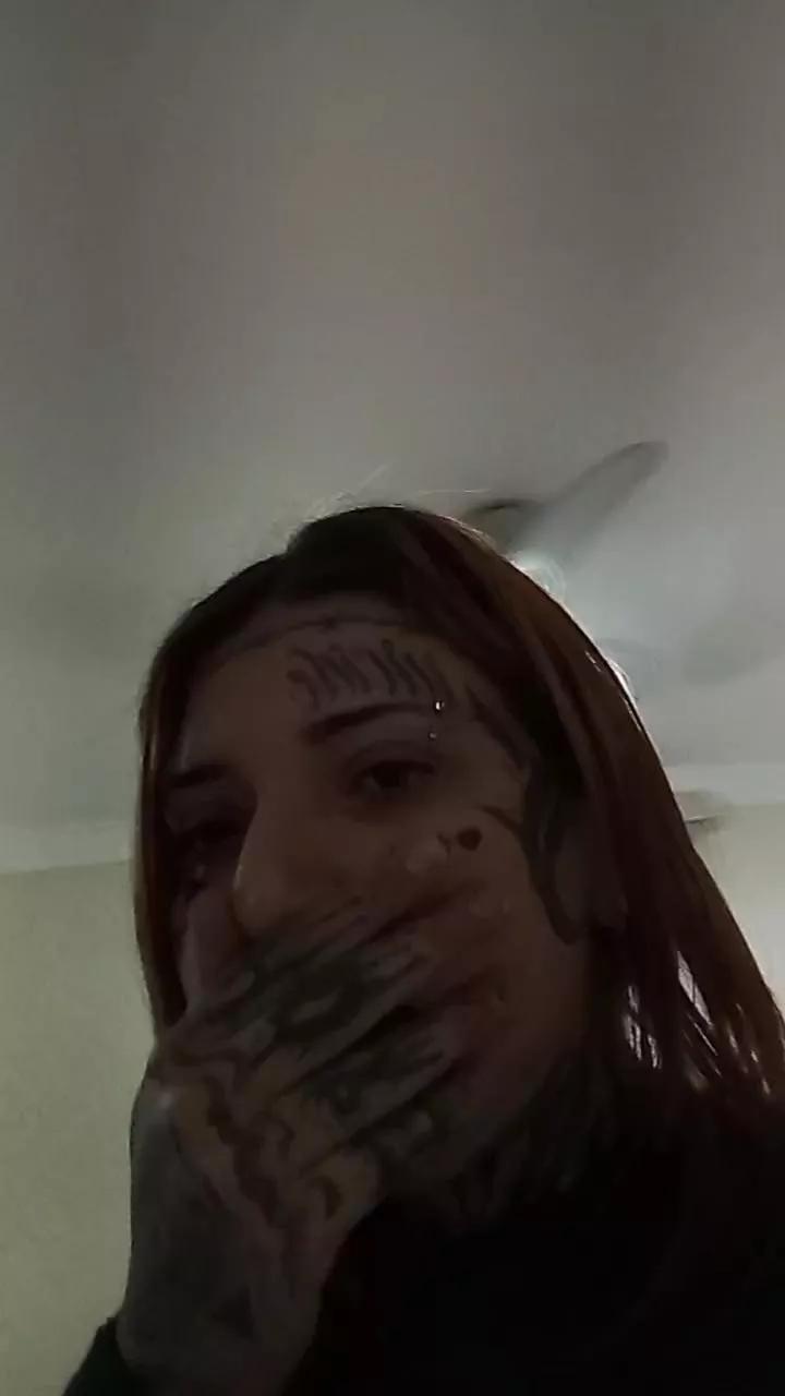 Gatinha024 on Cam4 