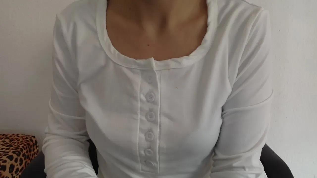 Cam4 gatitaflakita  is Freechat  gatitaflakita —  #amateur #striptease #squirt #masturbation #C2C