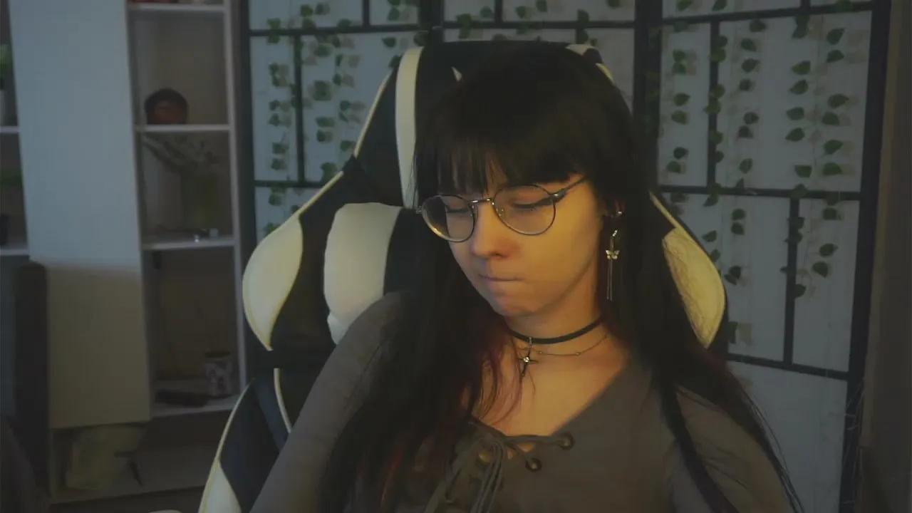 Offline GaynaAmber on Cam4