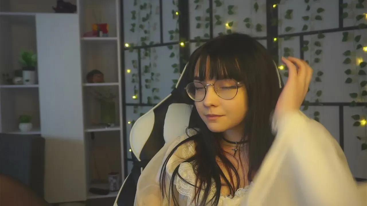 Offline GaynaAmber on Cam4