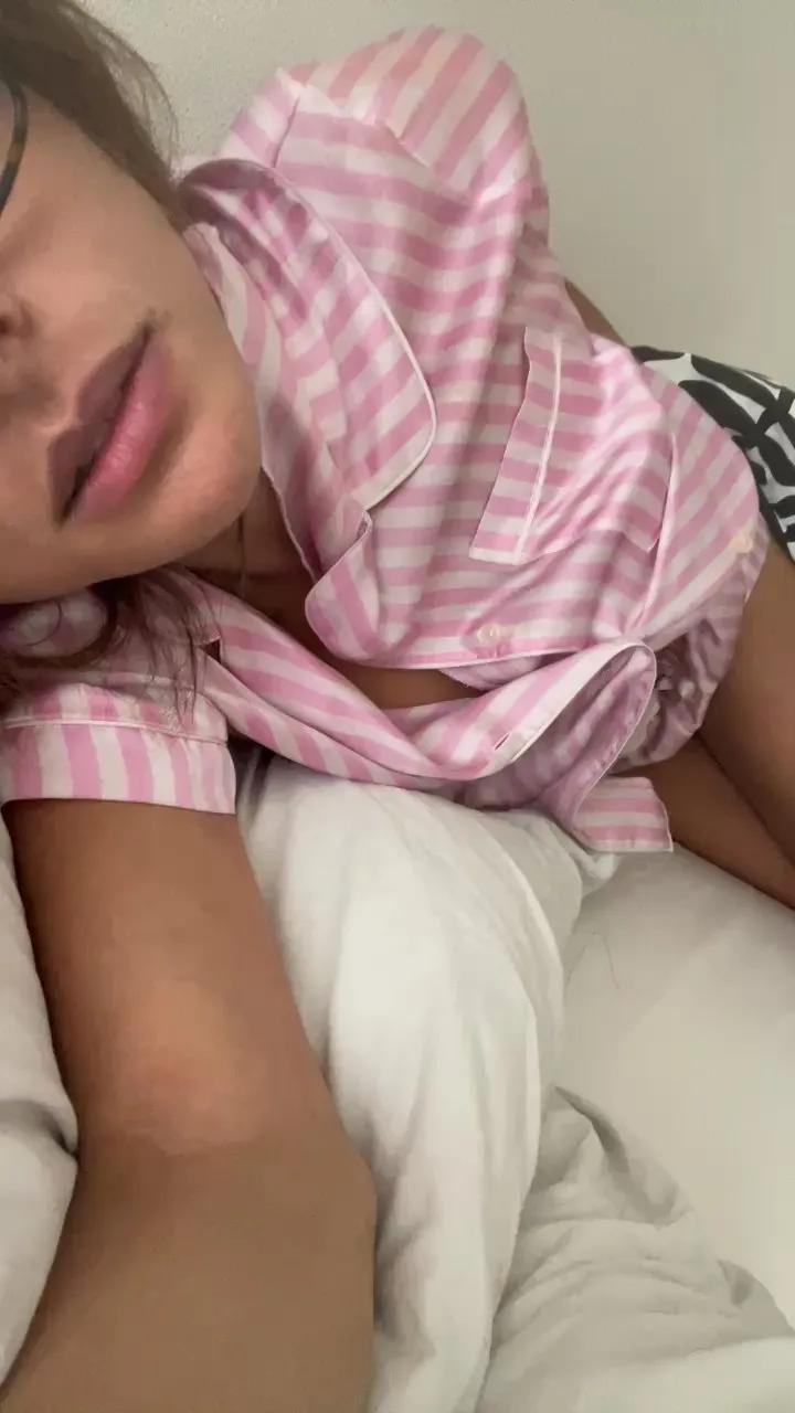 GigiParis on Cam4 