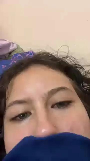 givanasandwich — Freechat on Cam4