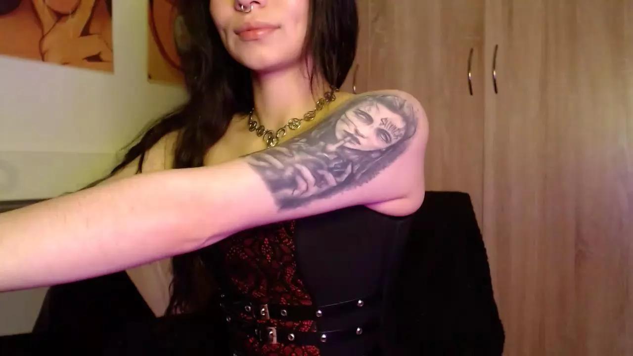 Offline Givemeorgams on Cam4