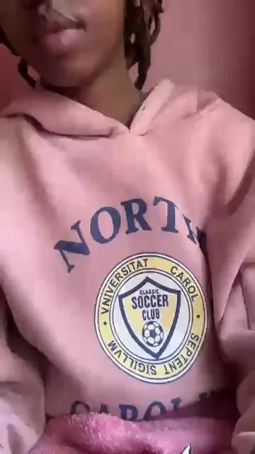 Offline Goddessnova on Cam4