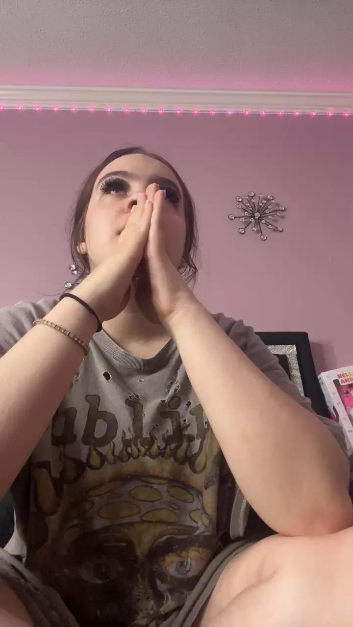 goddessssnicole on Cam4 