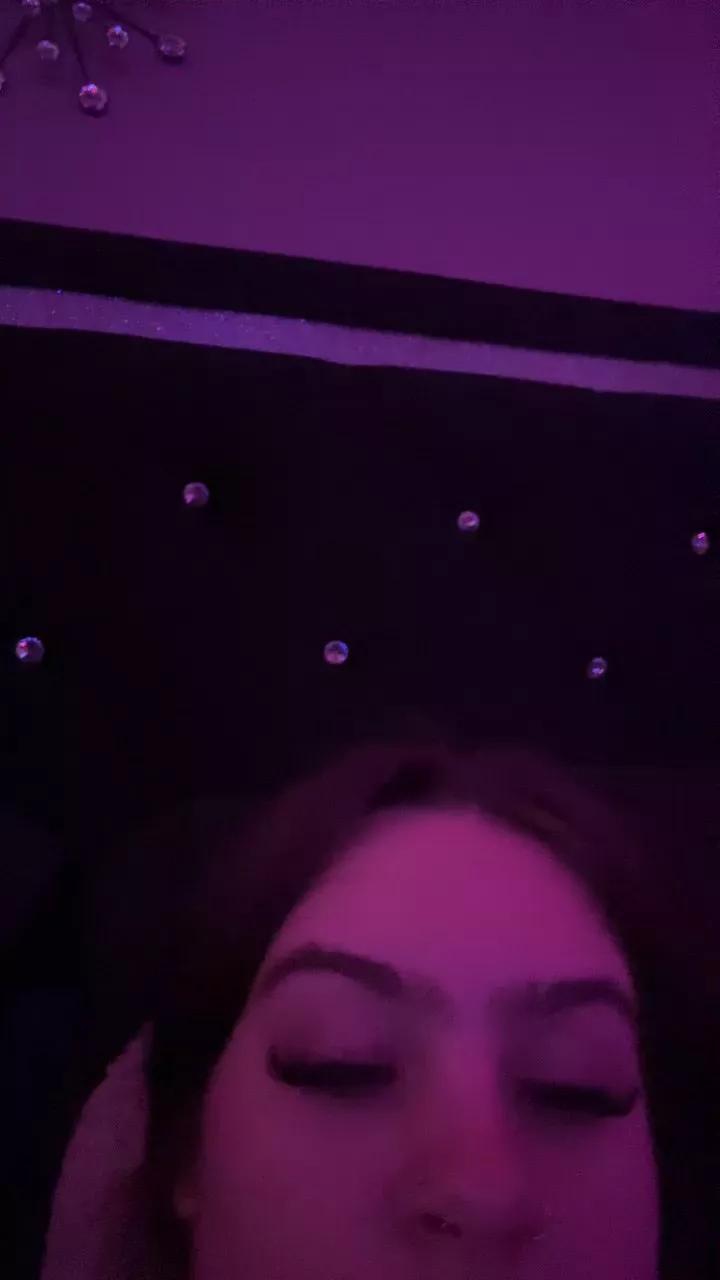 goddessssnicole on Cam4 