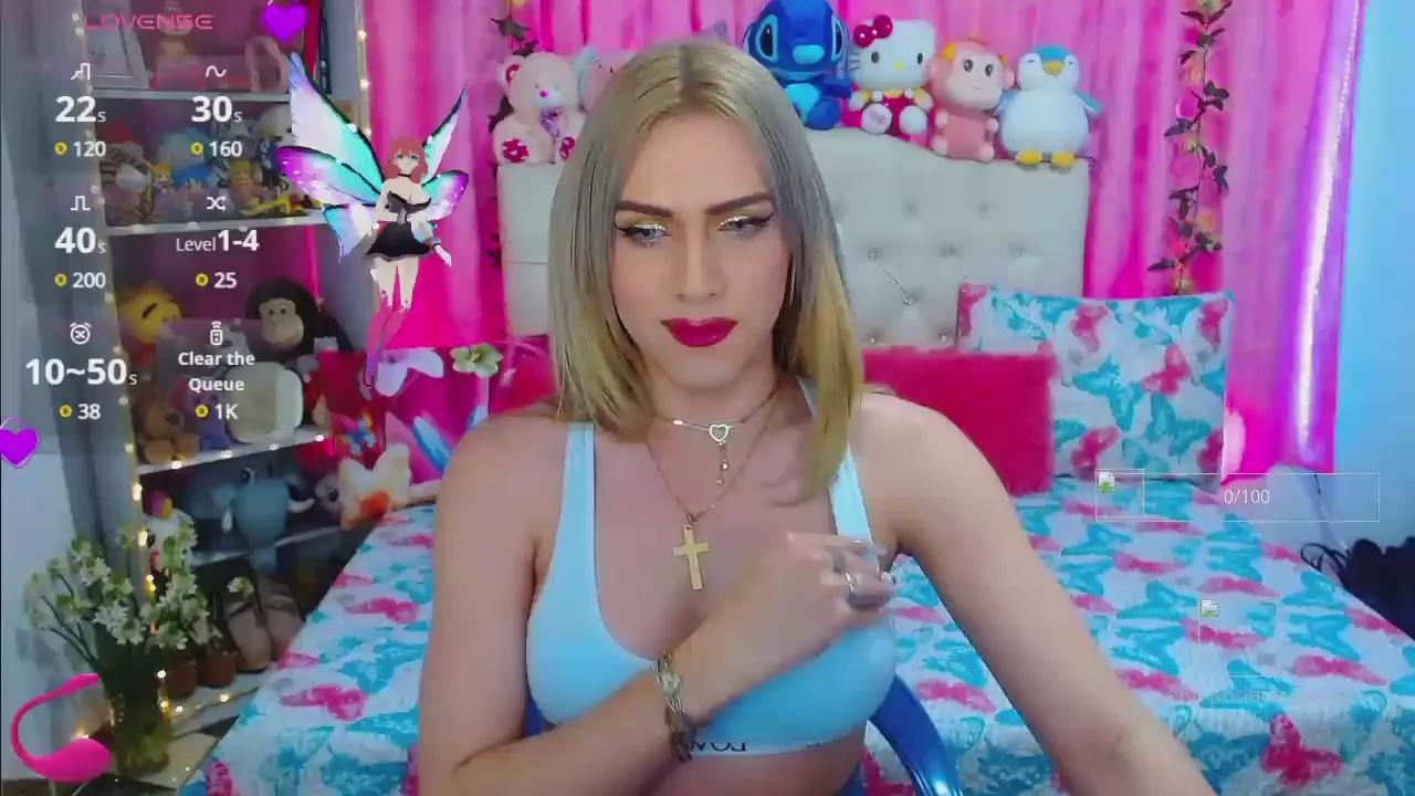 Offline Golden_girl01 on Cam4