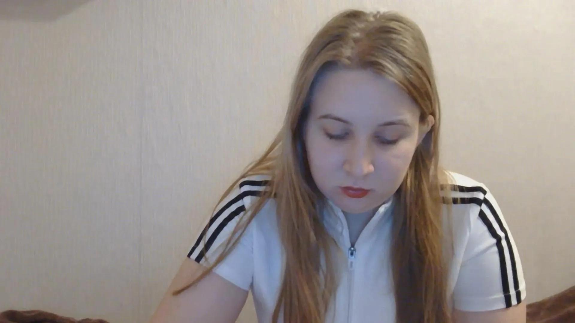 GraceRuesswick —  #ass #spanking