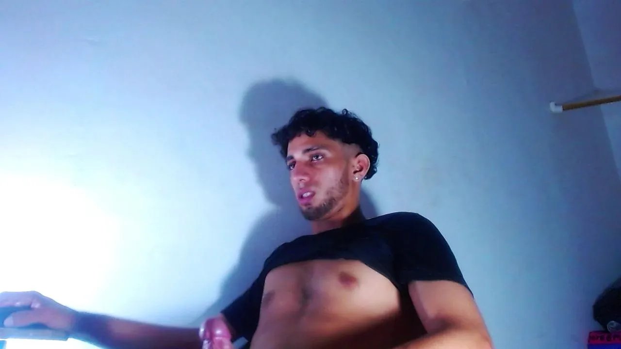 gregory_hardxx on Cam4 
