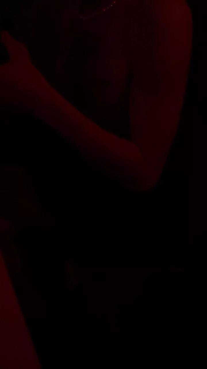 Offline gzandresce33 on Cam4