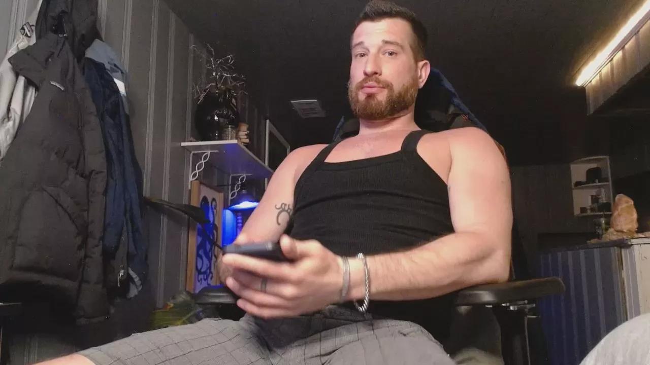 H_Daddy on Cam4 