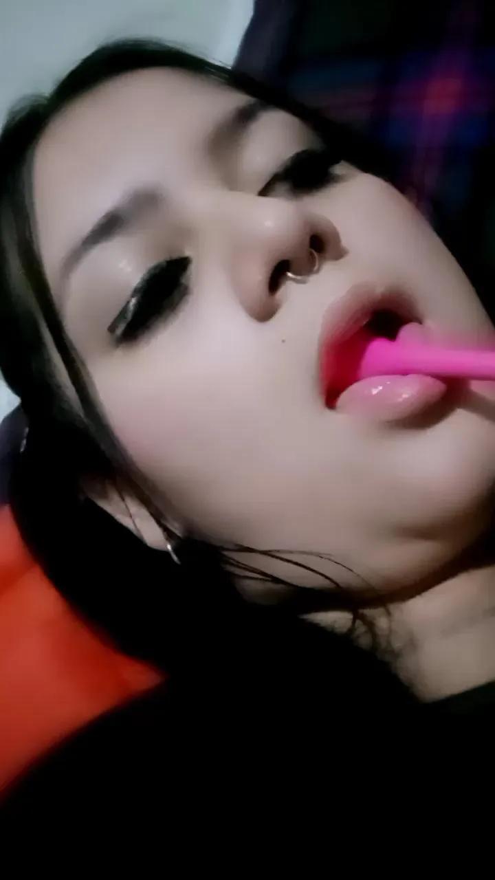 Hagataxxx69 — #bdsm #amateur #pornstar #feet #cute #C2C #armpits 