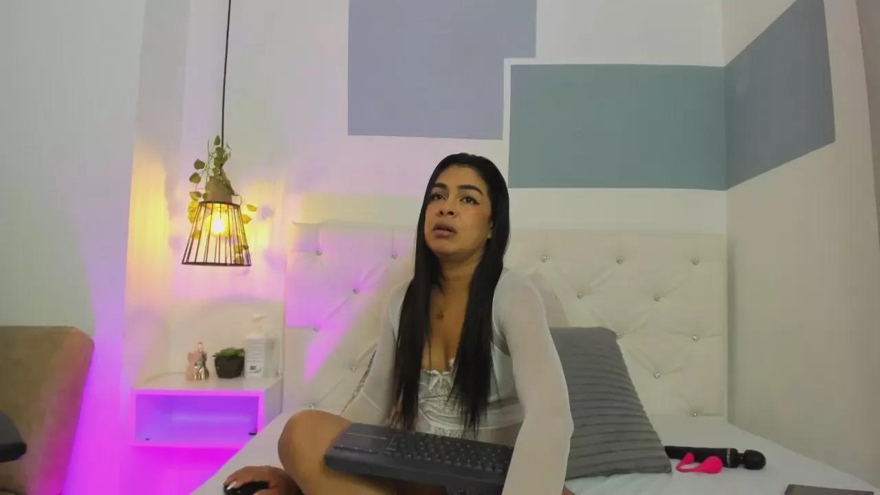 Hana_gray on Cam4 