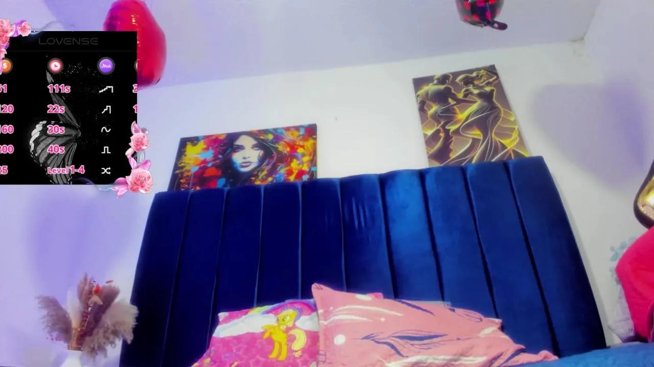 Hanna_wish —  #smoke #squirt #C2C #pee #bigass #deepthroat