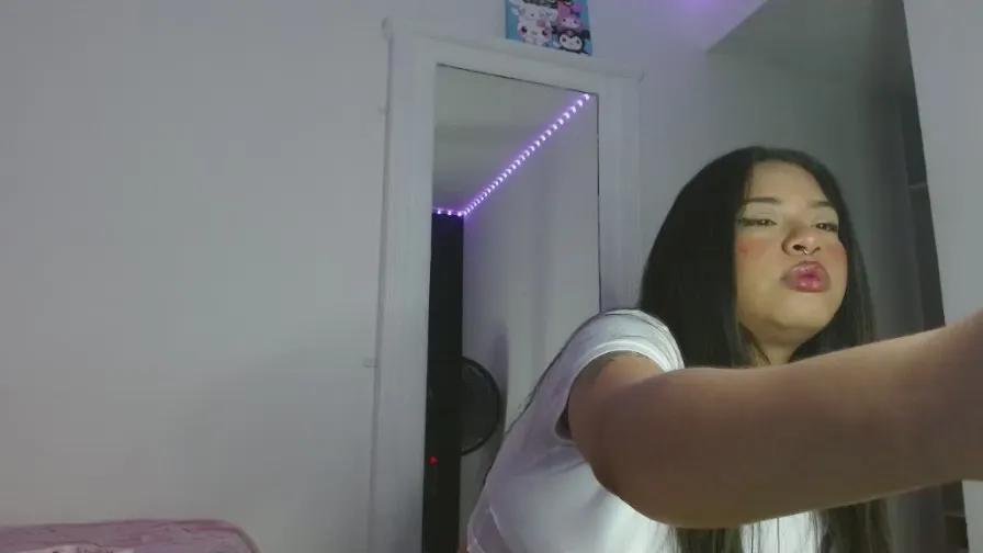 Hannymary on Cam4 