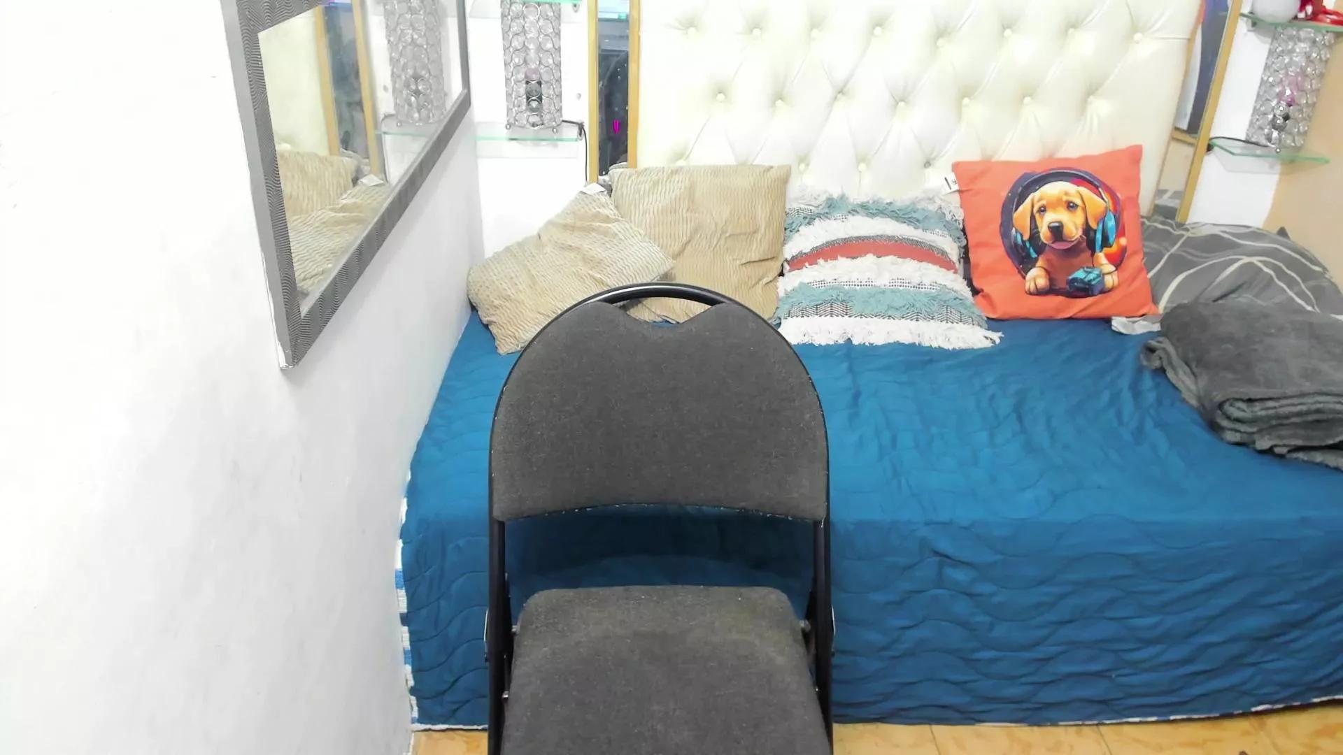 heiker_ on Cam4 