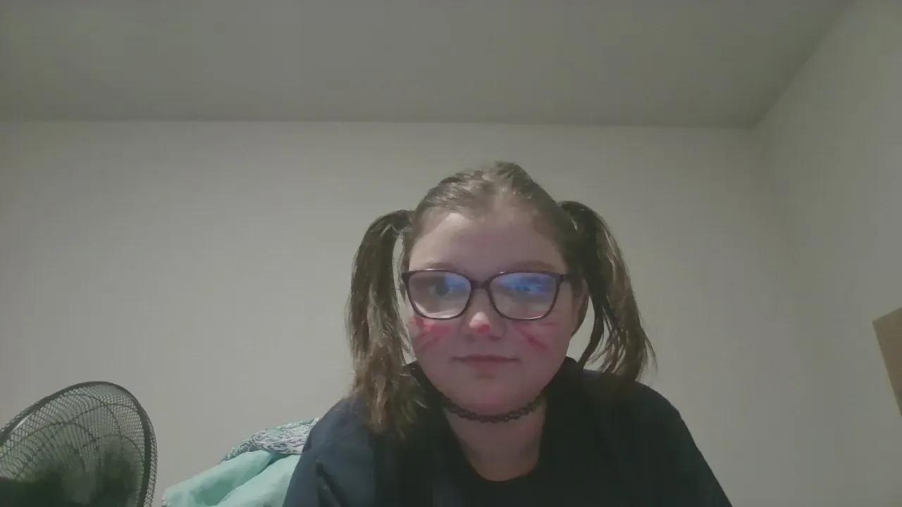 Cam4 Hellshottest420  is Freechat  Hellshottest420 —  #pussy #pawg #schoolgirl #C2C #cute #amateur #emo