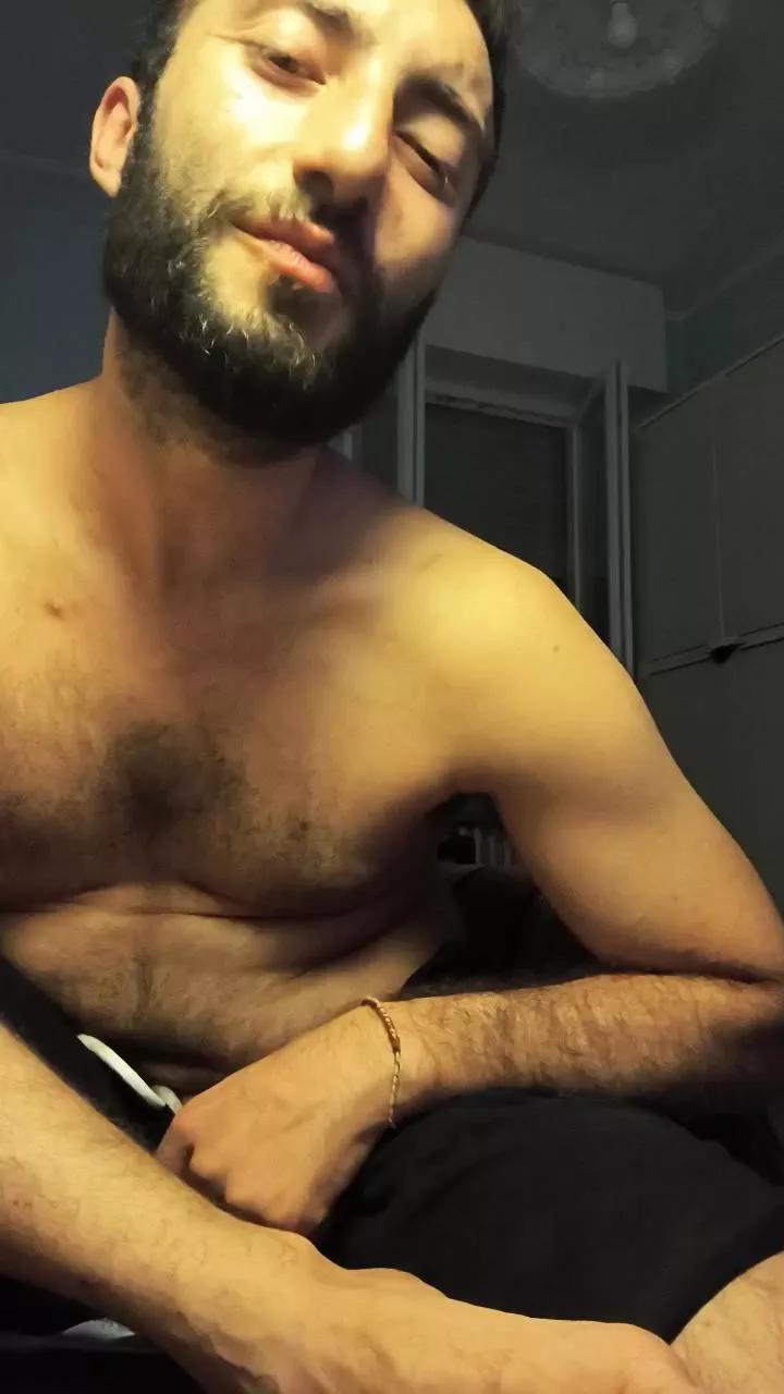 Hellstar1 on Cam4 