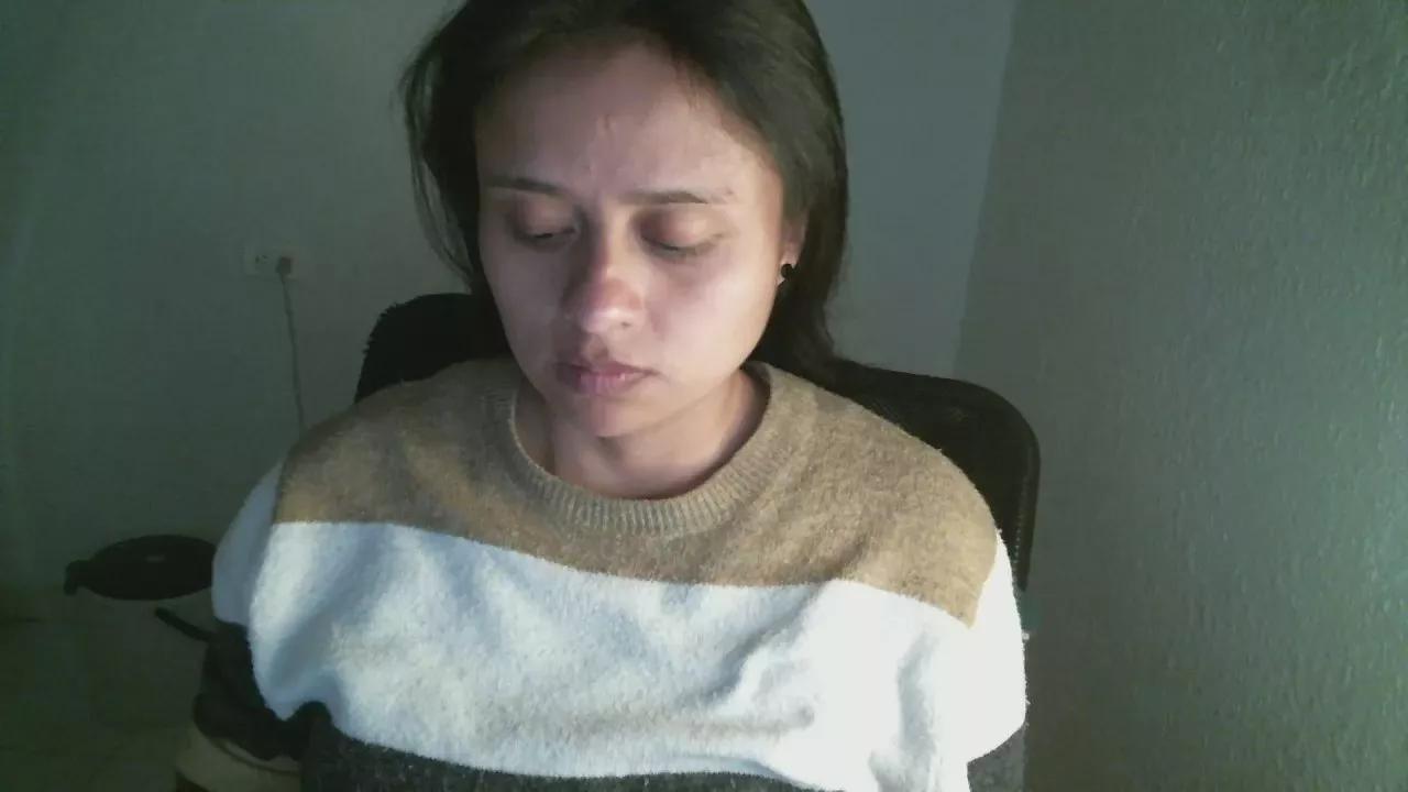 hidden_passion1 on Cam4 