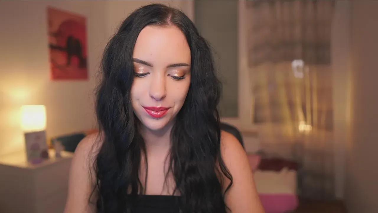 Offline honey__kate on Cam4