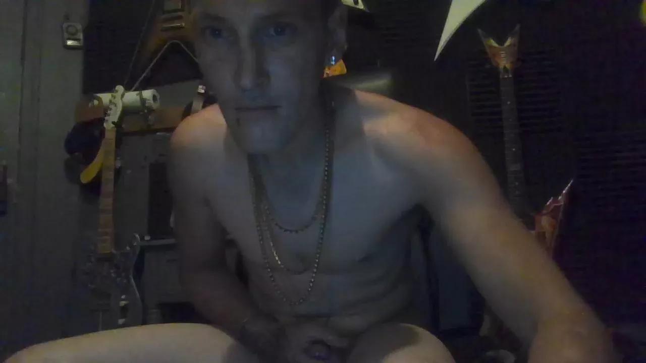 Hoodxnature on Cam4 