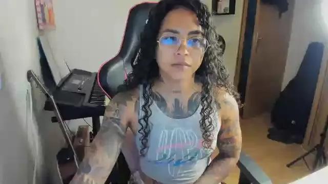 Hot_ama —  #anal #pussy #ass #cum #squirt #armpits #C2C